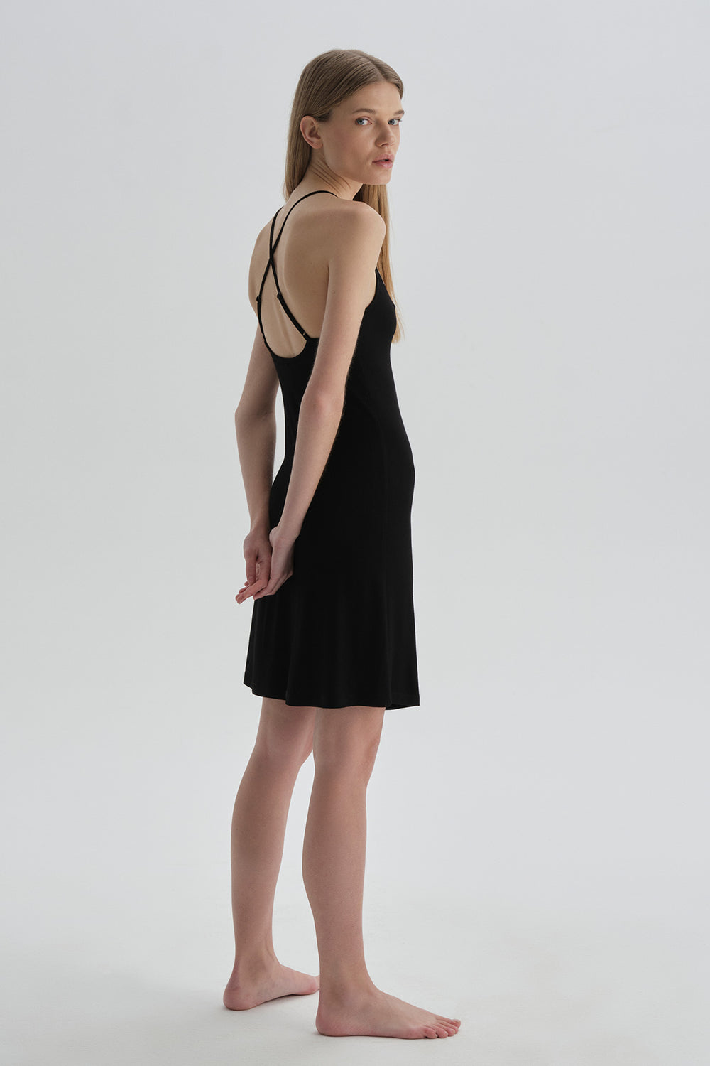 BLACK NIGHTIE