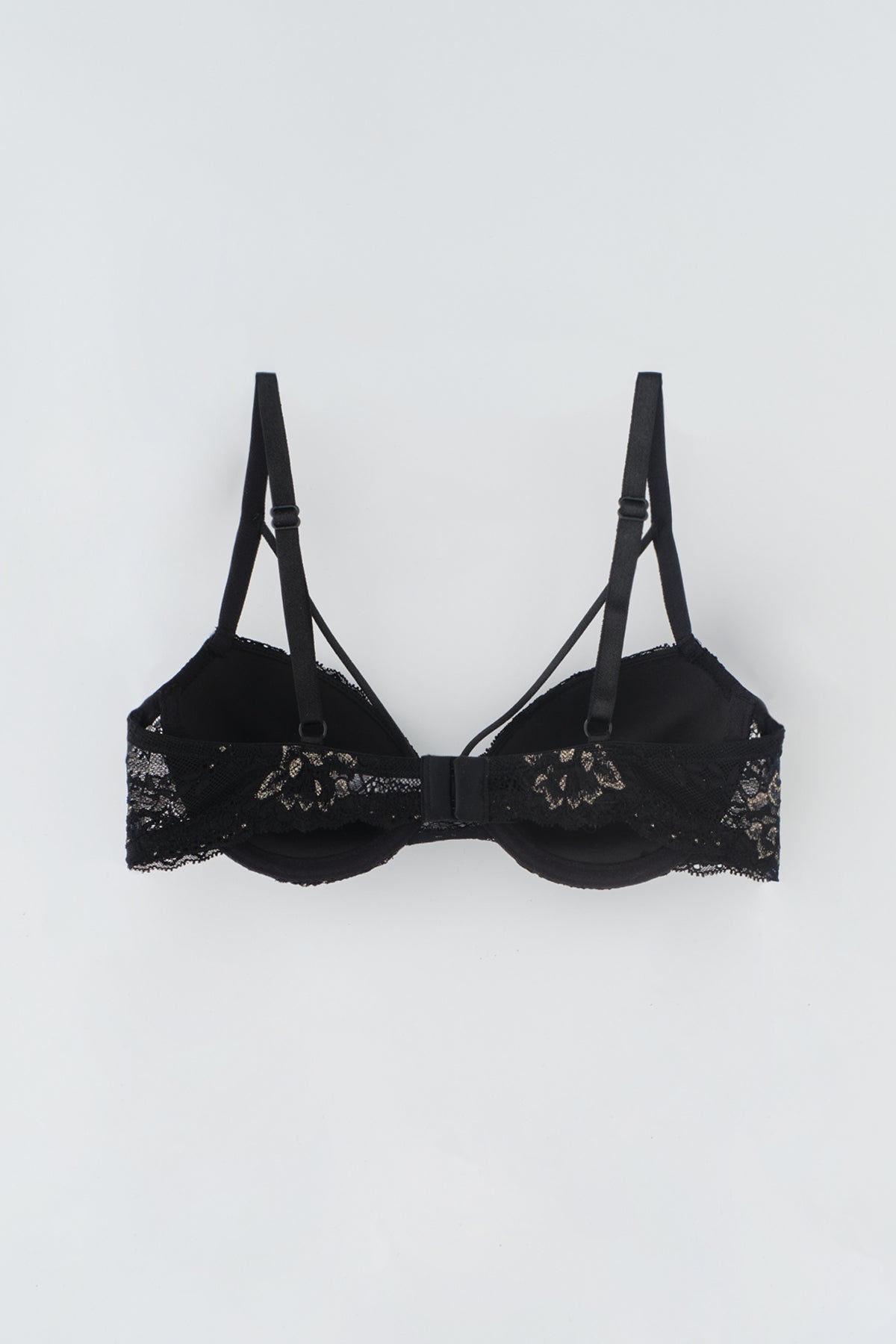 BLACK BRA