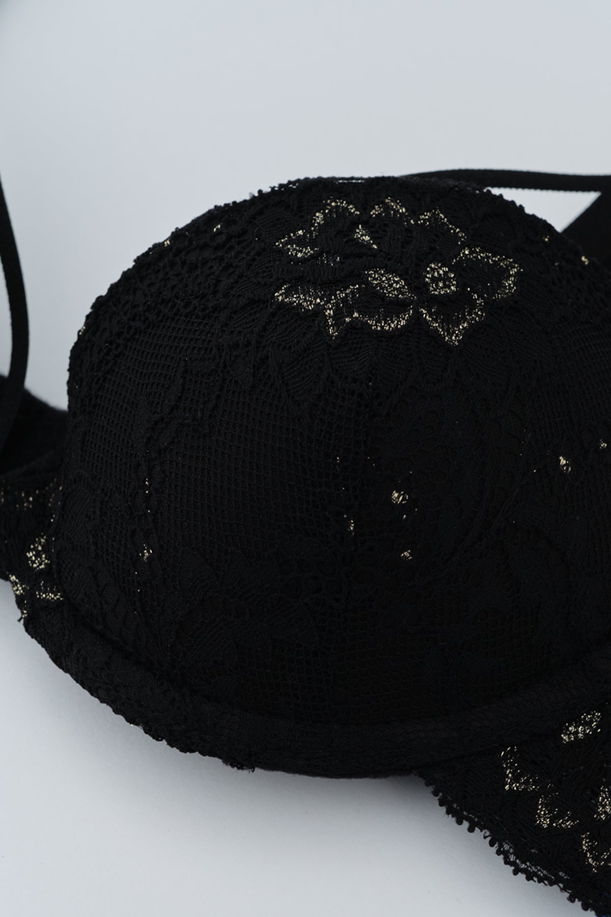 BLACK BRA