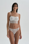 Ekru Dantel Detaylı Tanga