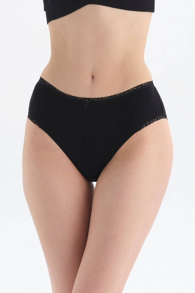 BLACK HIGH WAIST SLIP