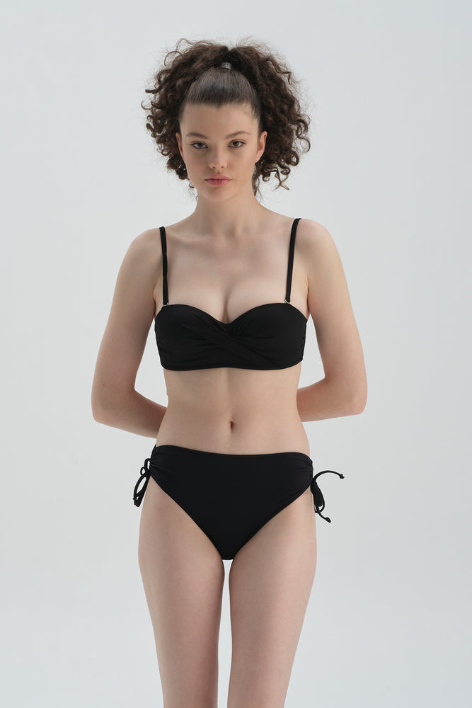Siyah Straplez Kaplı Bikini Üst