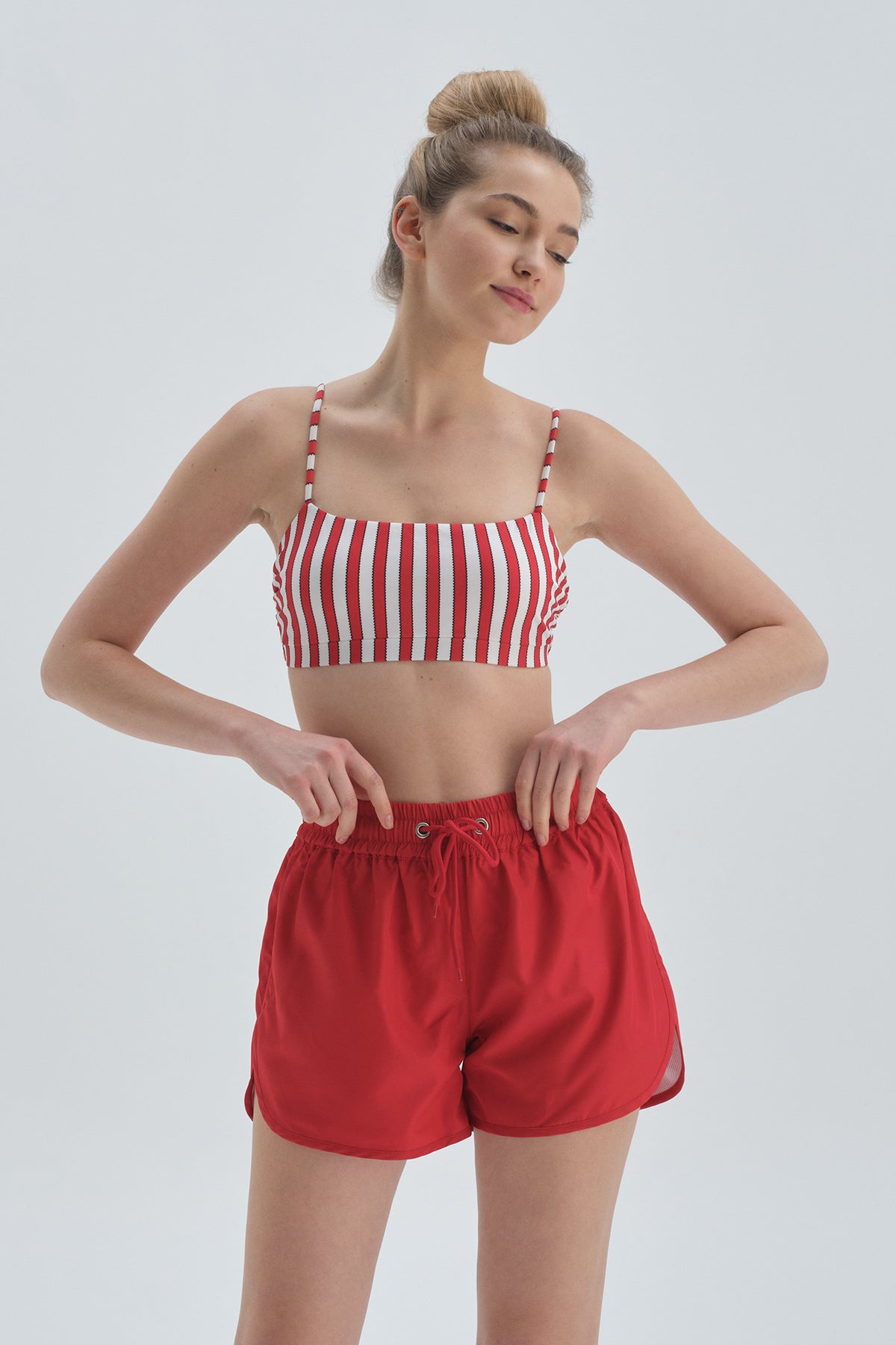 RED - WHITE BIKINI TOP