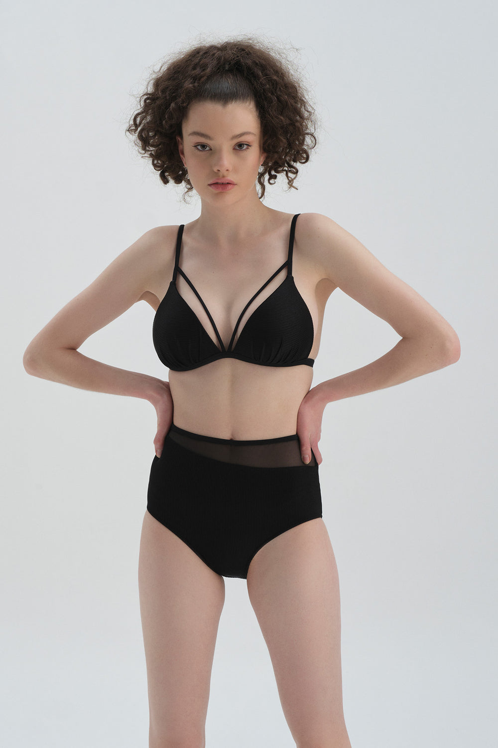BLACK BIKINI TOP