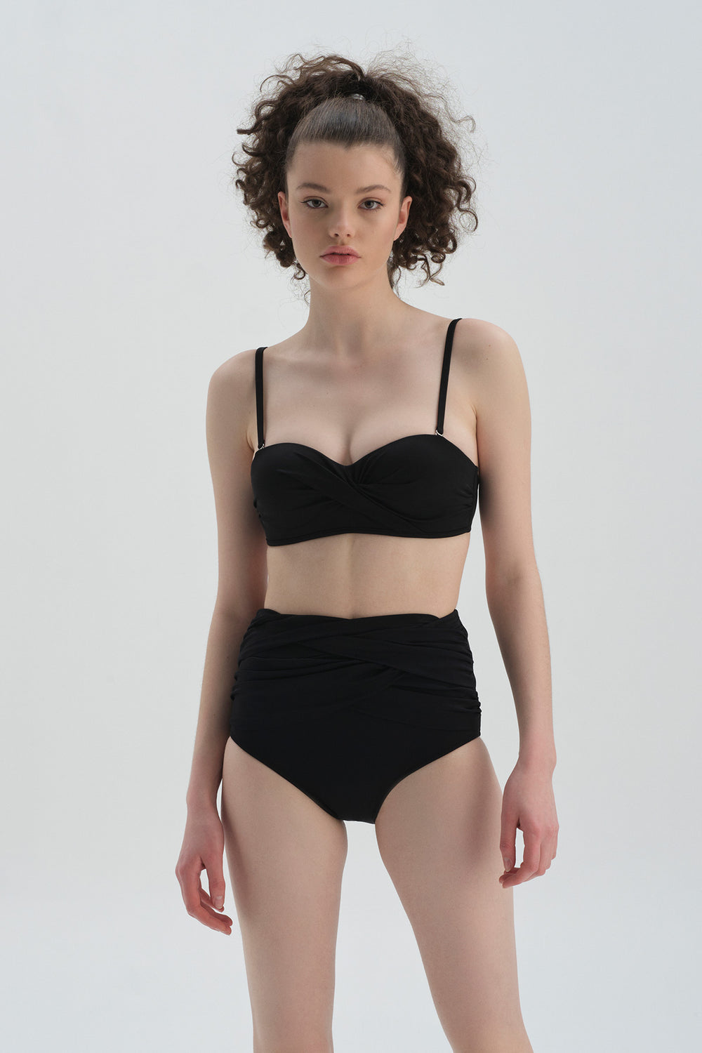 BLACK - WHITE BIKINI BOTTOM