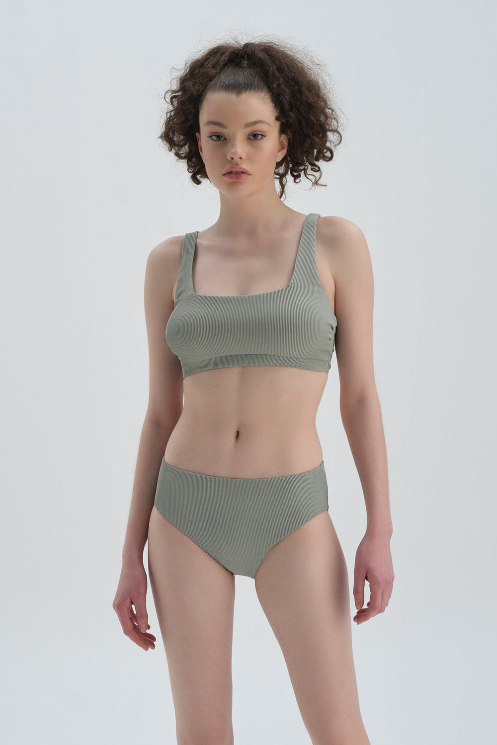 Haki Normal Bel Bikini Alt