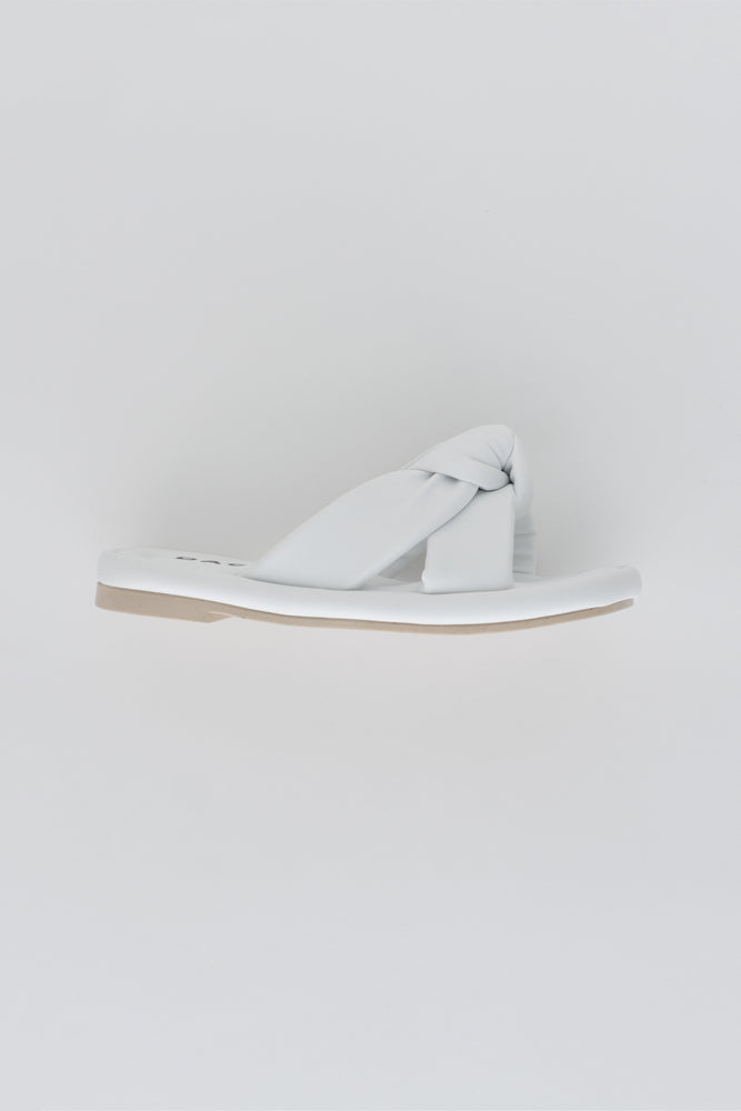 WHITE SLIPPER