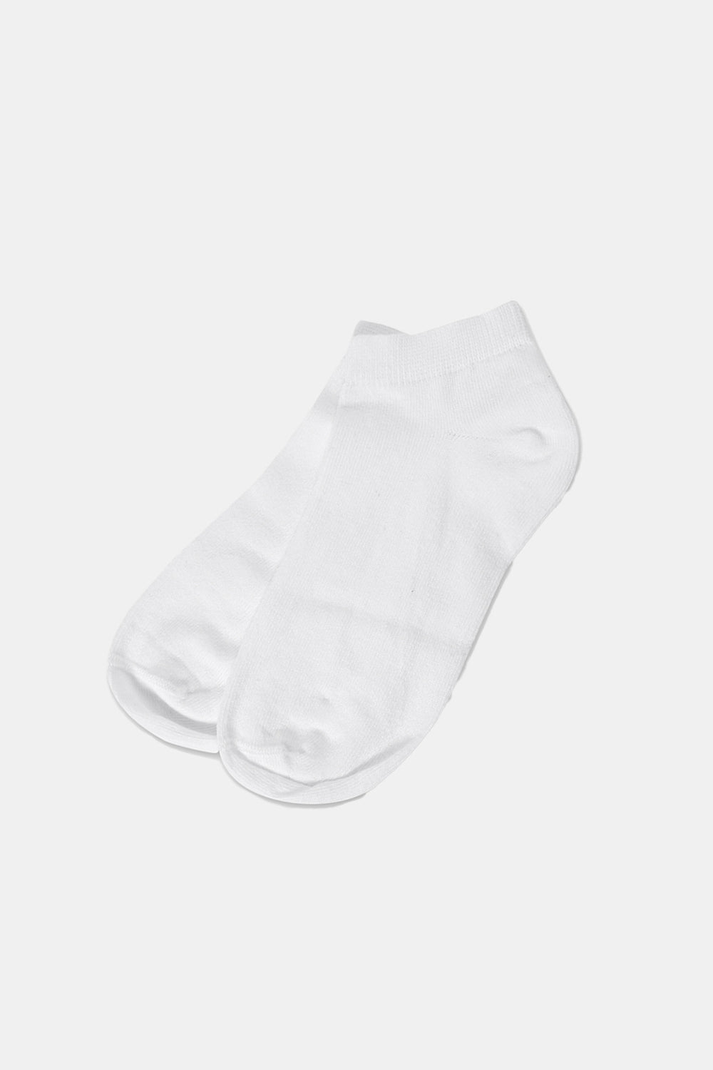 WHITE SOCKS