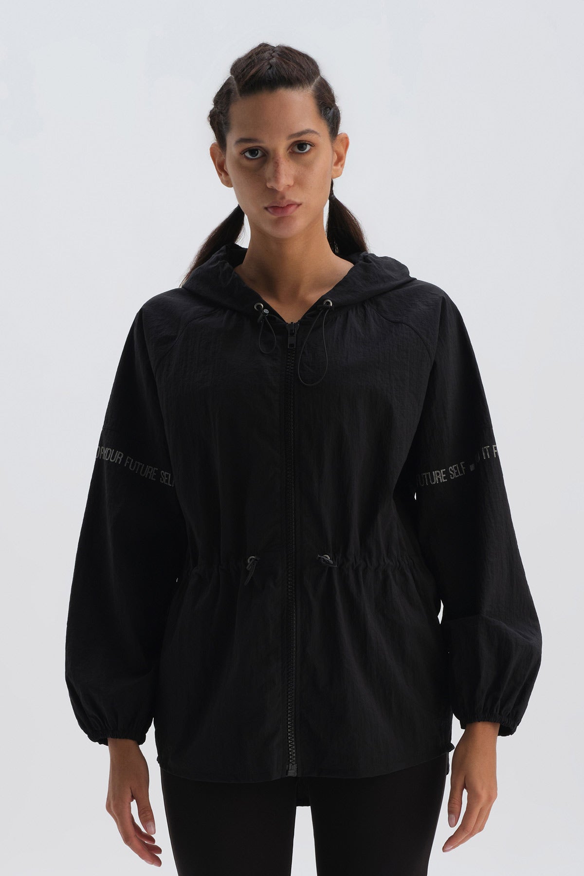 BLACK JACKET