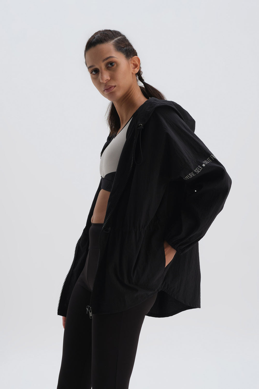 BLACK JACKET