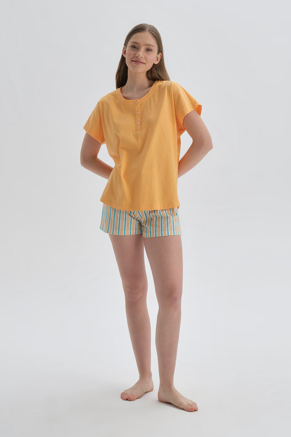 ORANGE SHORT SET
