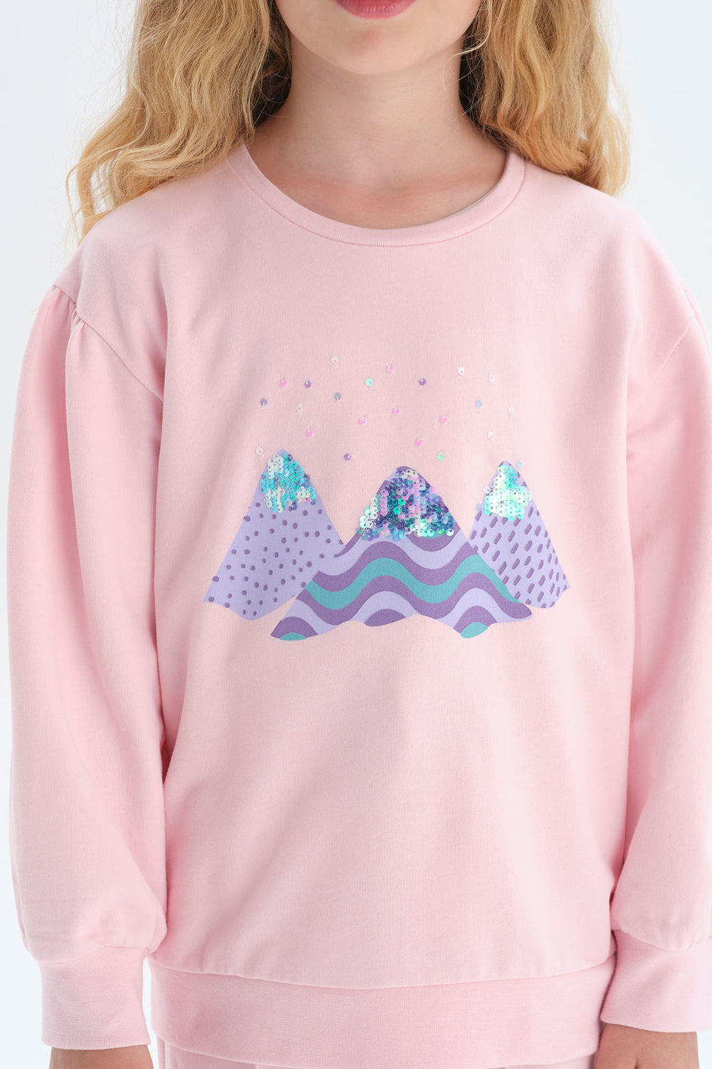 LIGHT PINK SWEATSHIRT