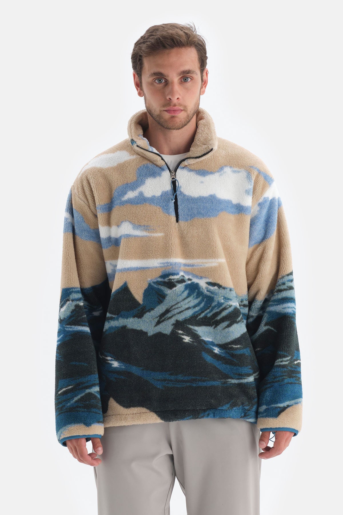 PRINTED SWEATSHIRT