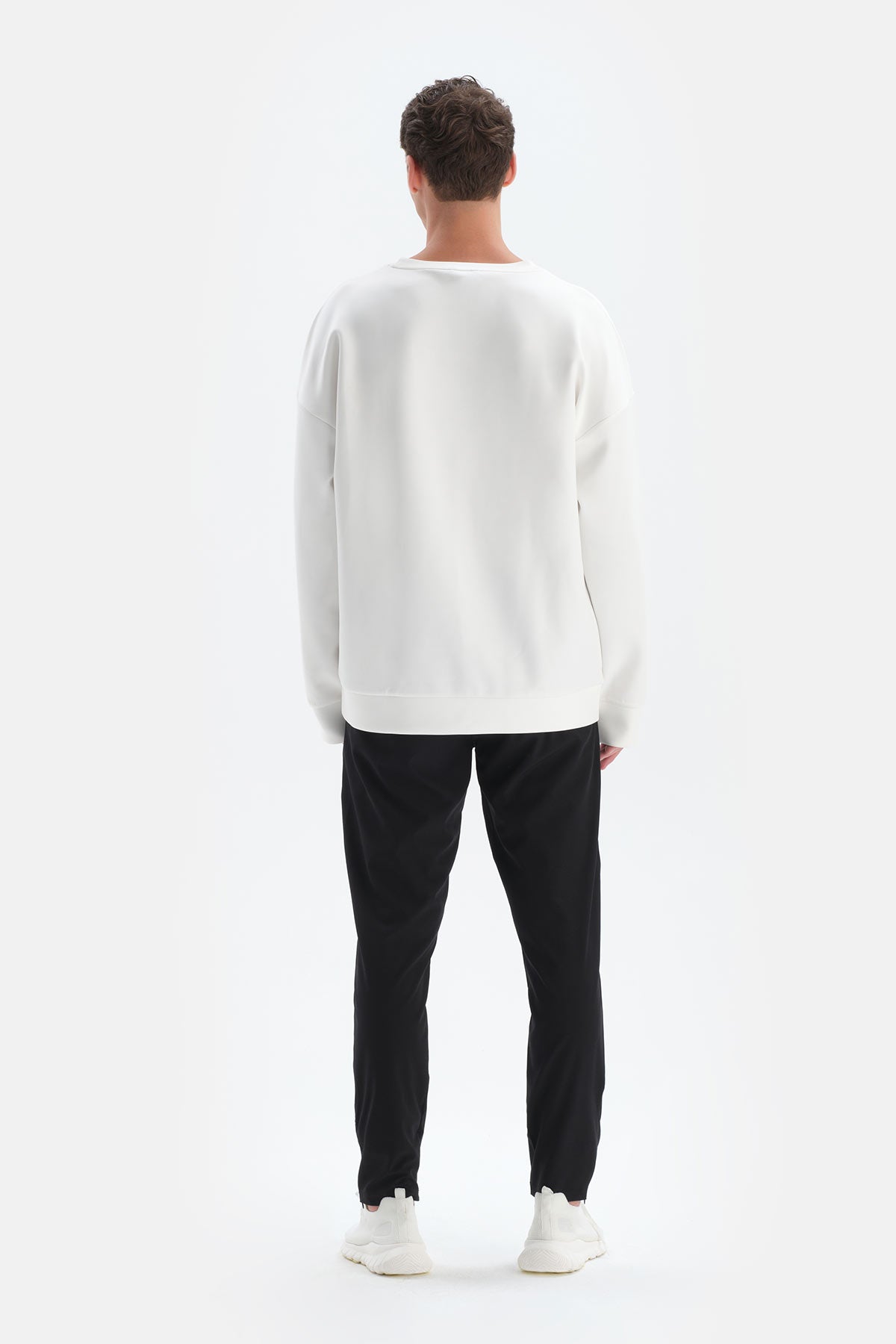 ECRU SWEATSHIRT