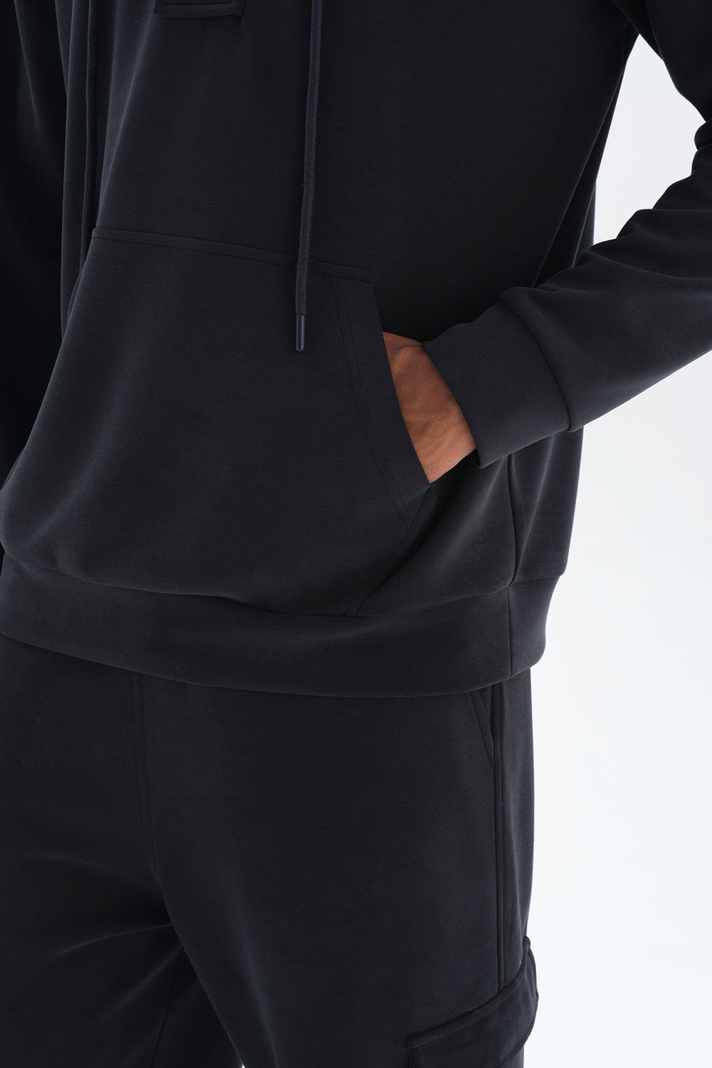 NAVY SWEATSHIRT
