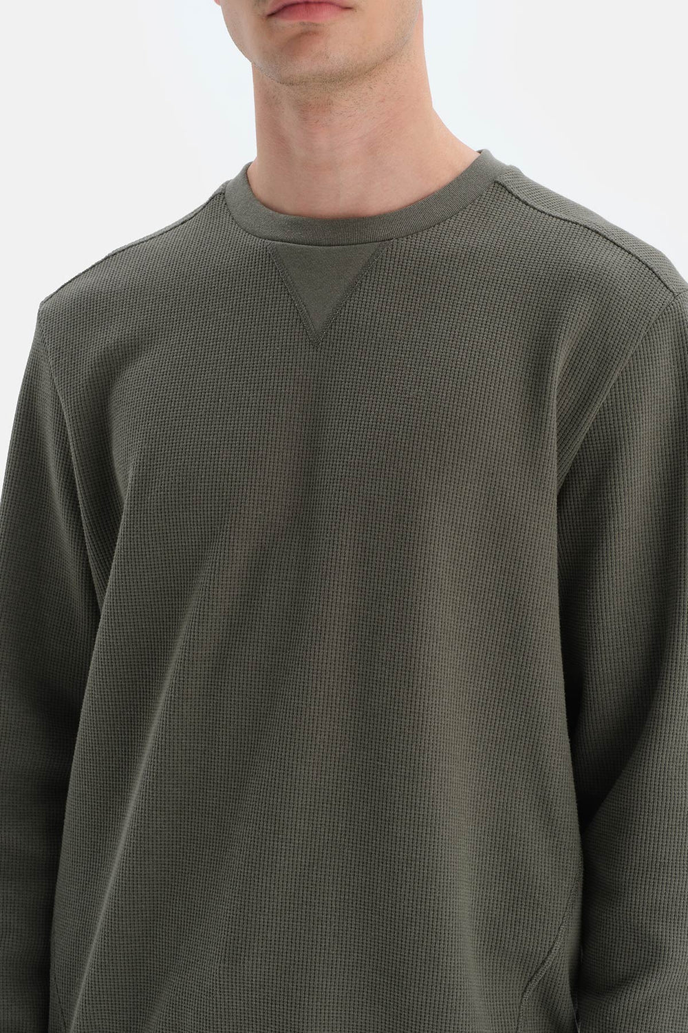 KHAKI SWEATSHIRT