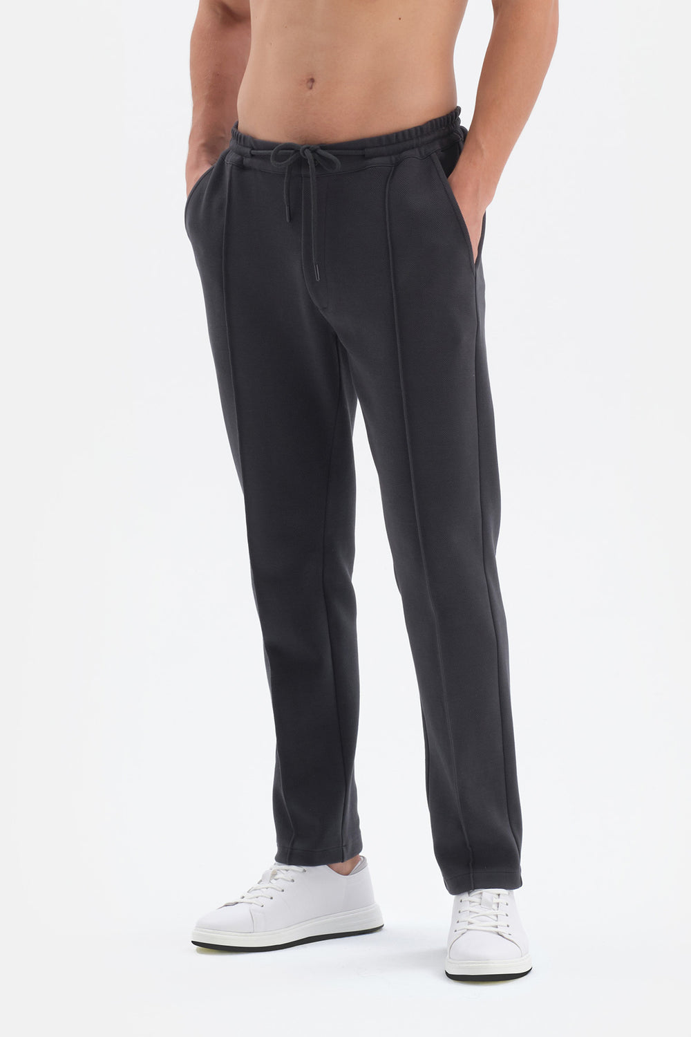 GREY PANTS