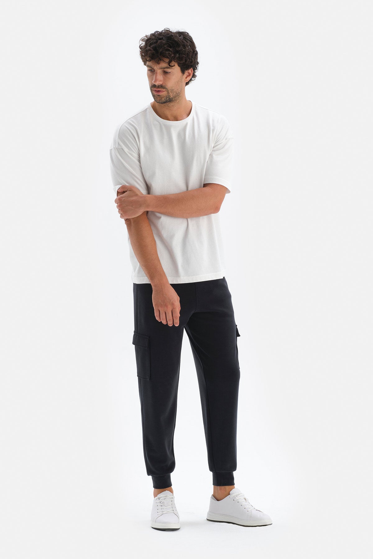 NAVY PANTS