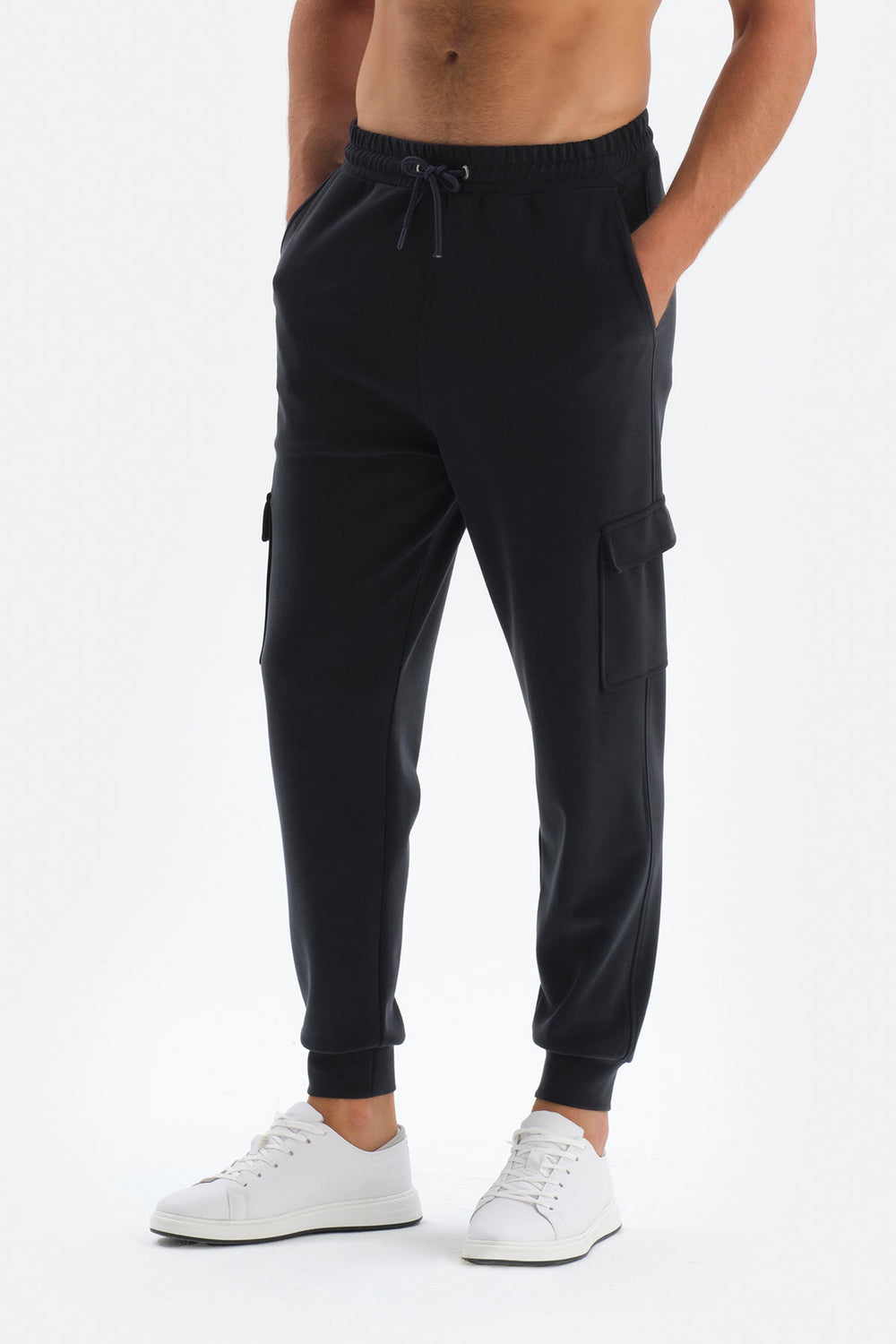 NAVY PANTS