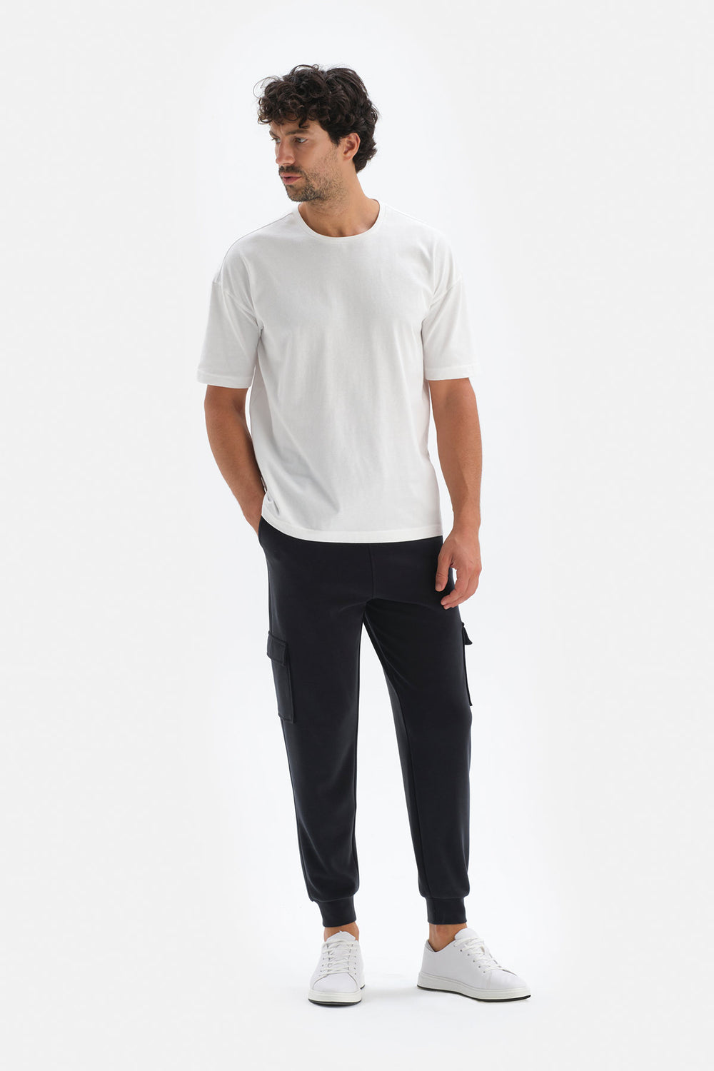 NAVY PANTS