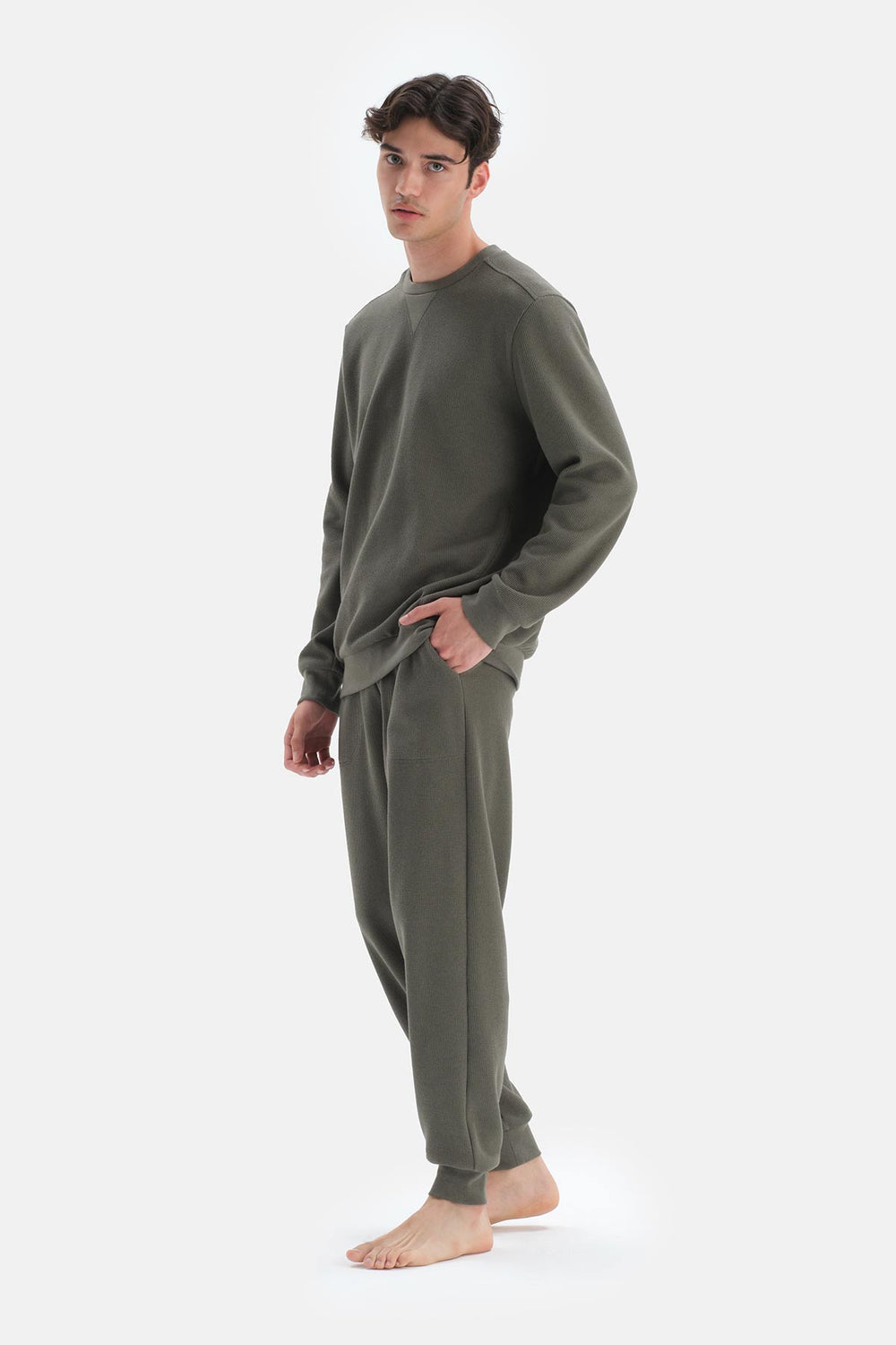 KHAKI TRACKSUIT BOTTOM
