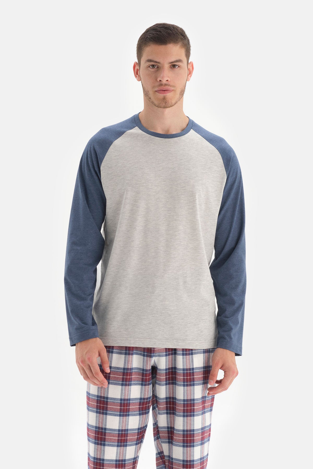 GREY PYJAMA SET