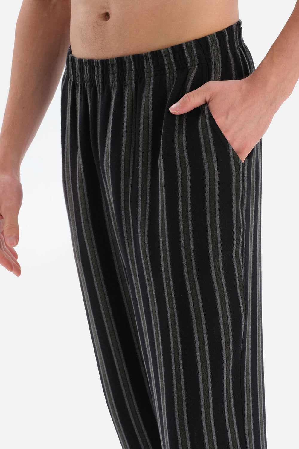 BLACK PYJAMA SET