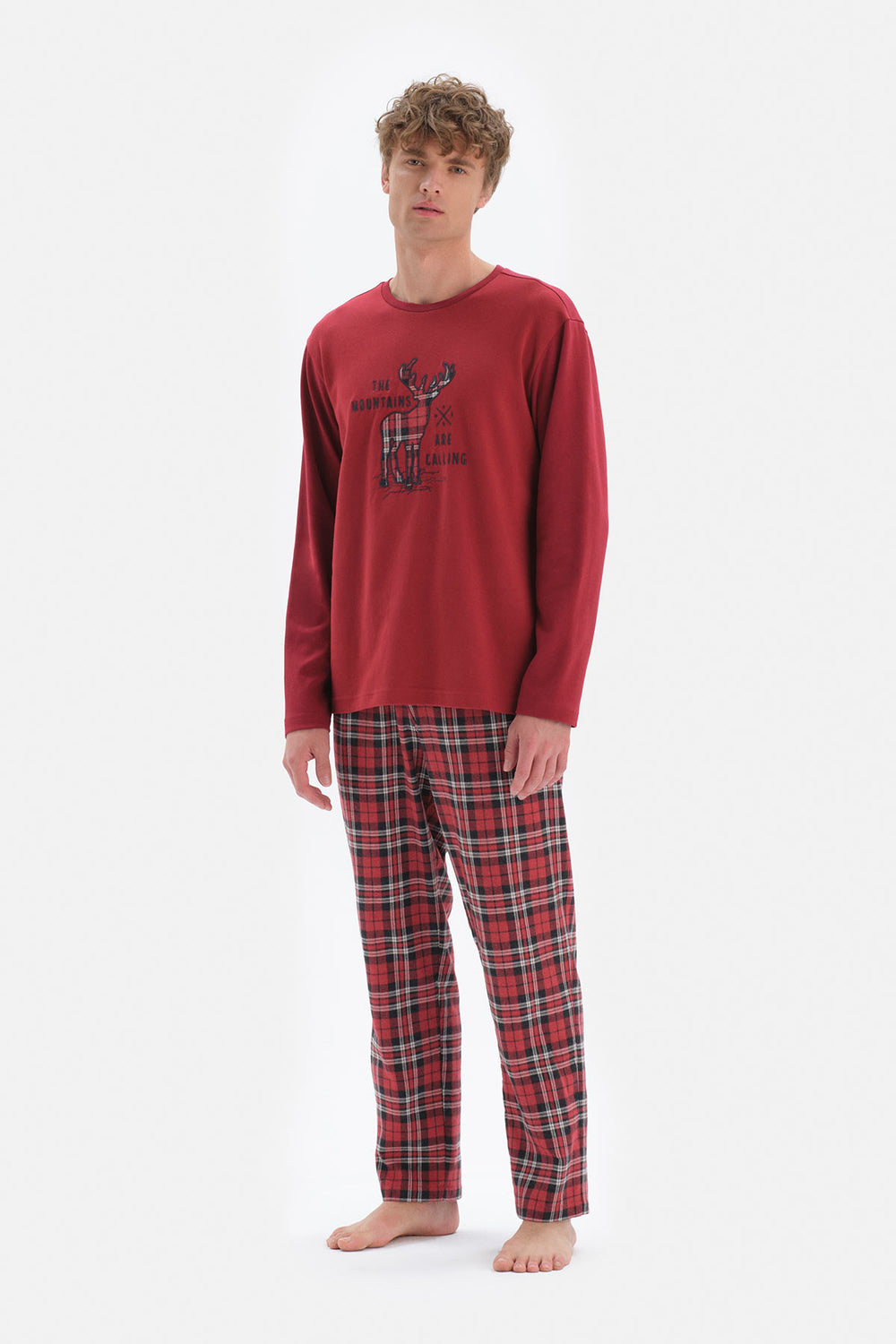 RED PYJAMA SET