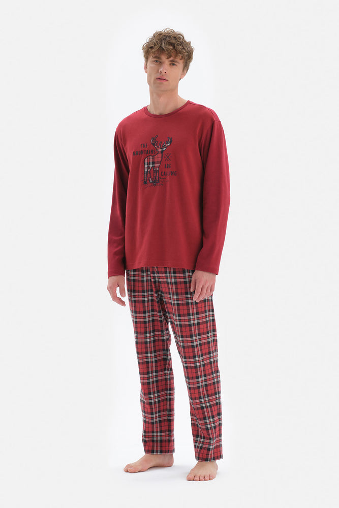 RED PYJAMA SET