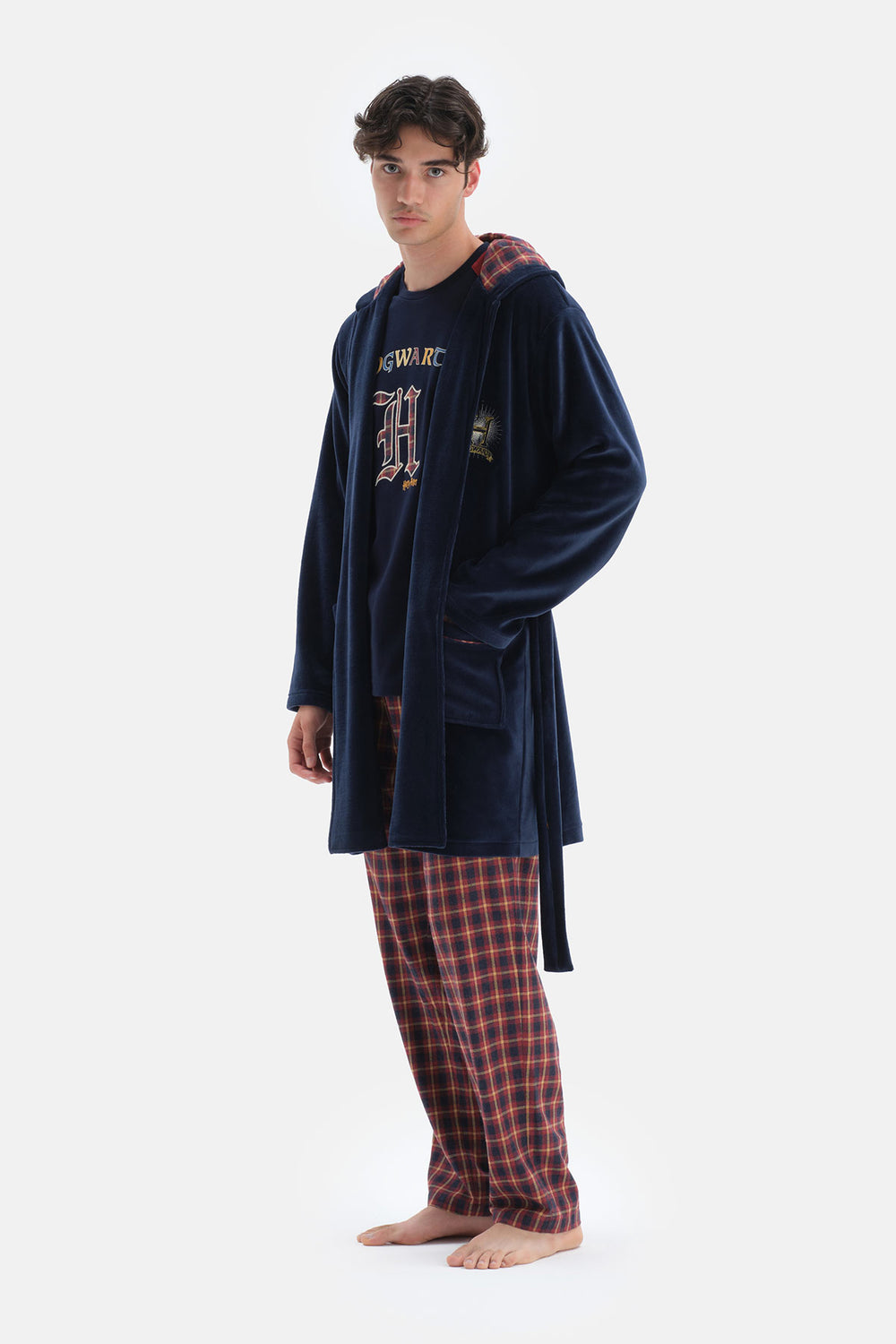 NAVY ROBE