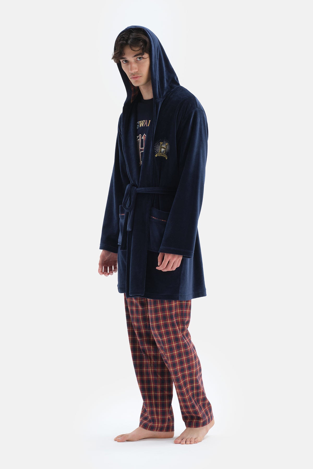 NAVY ROBE