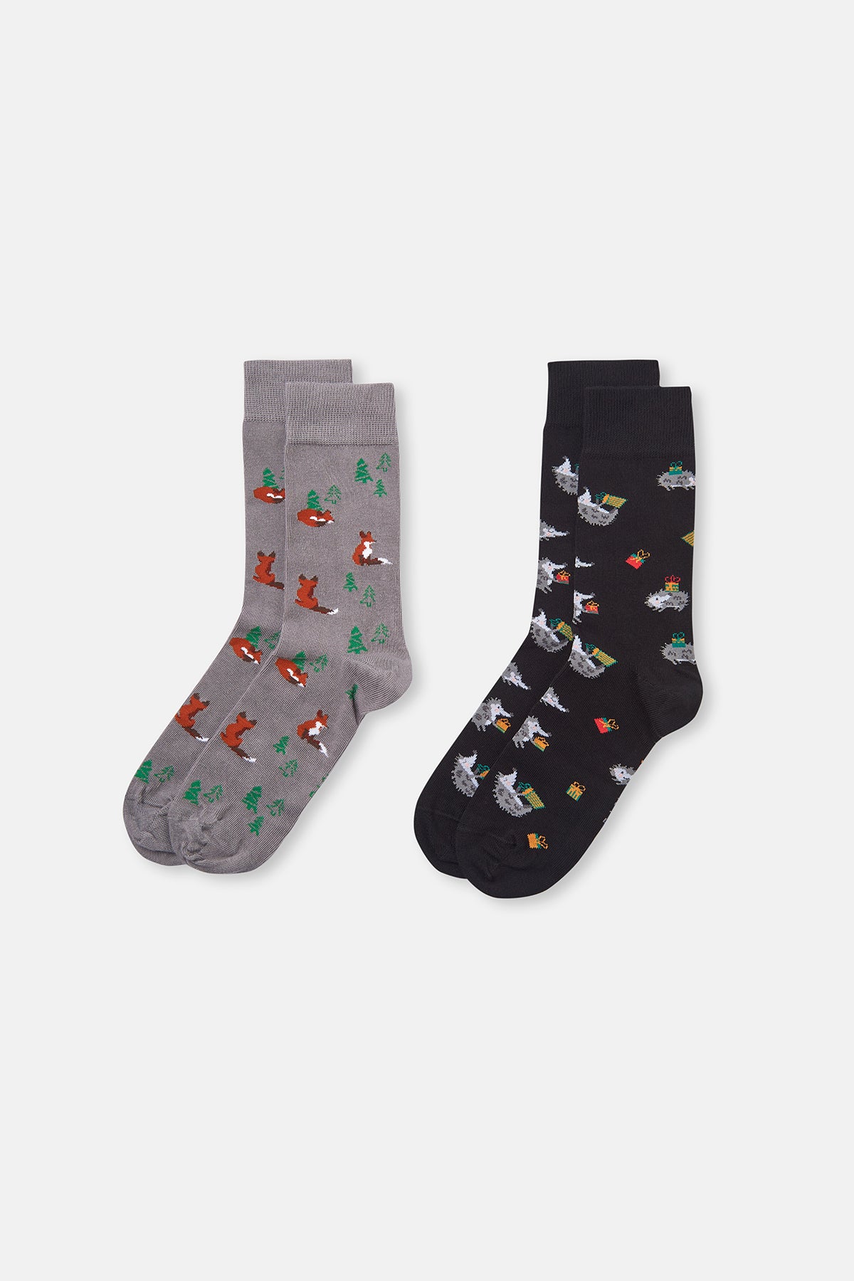 BLACK SOCKS