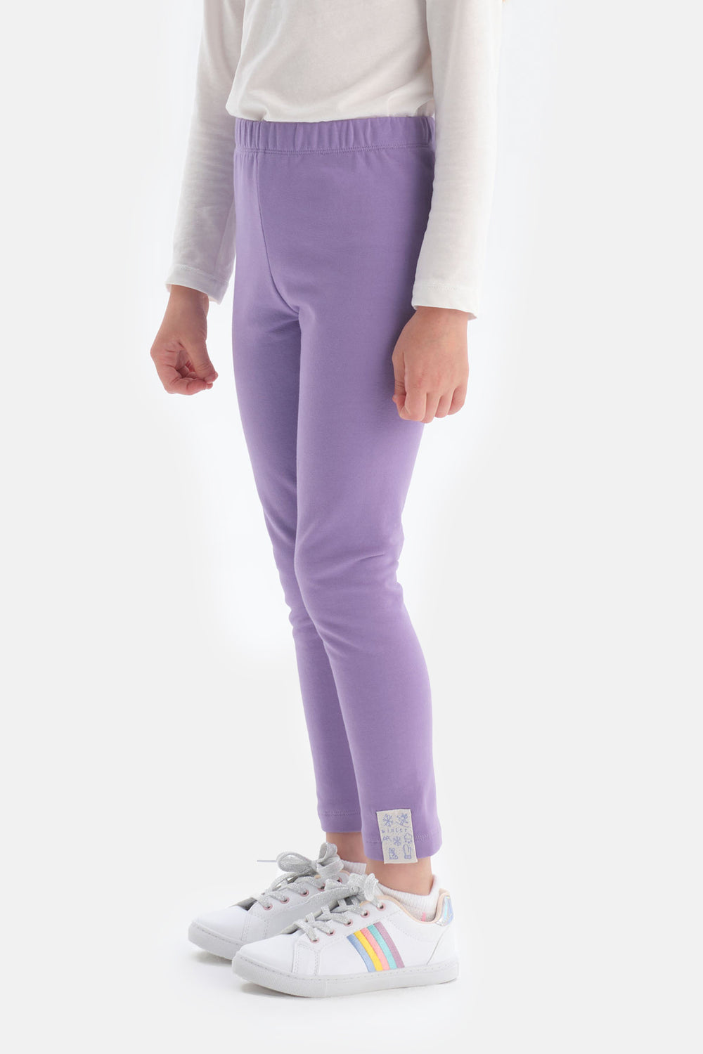 PURPLE LEGGINGS
