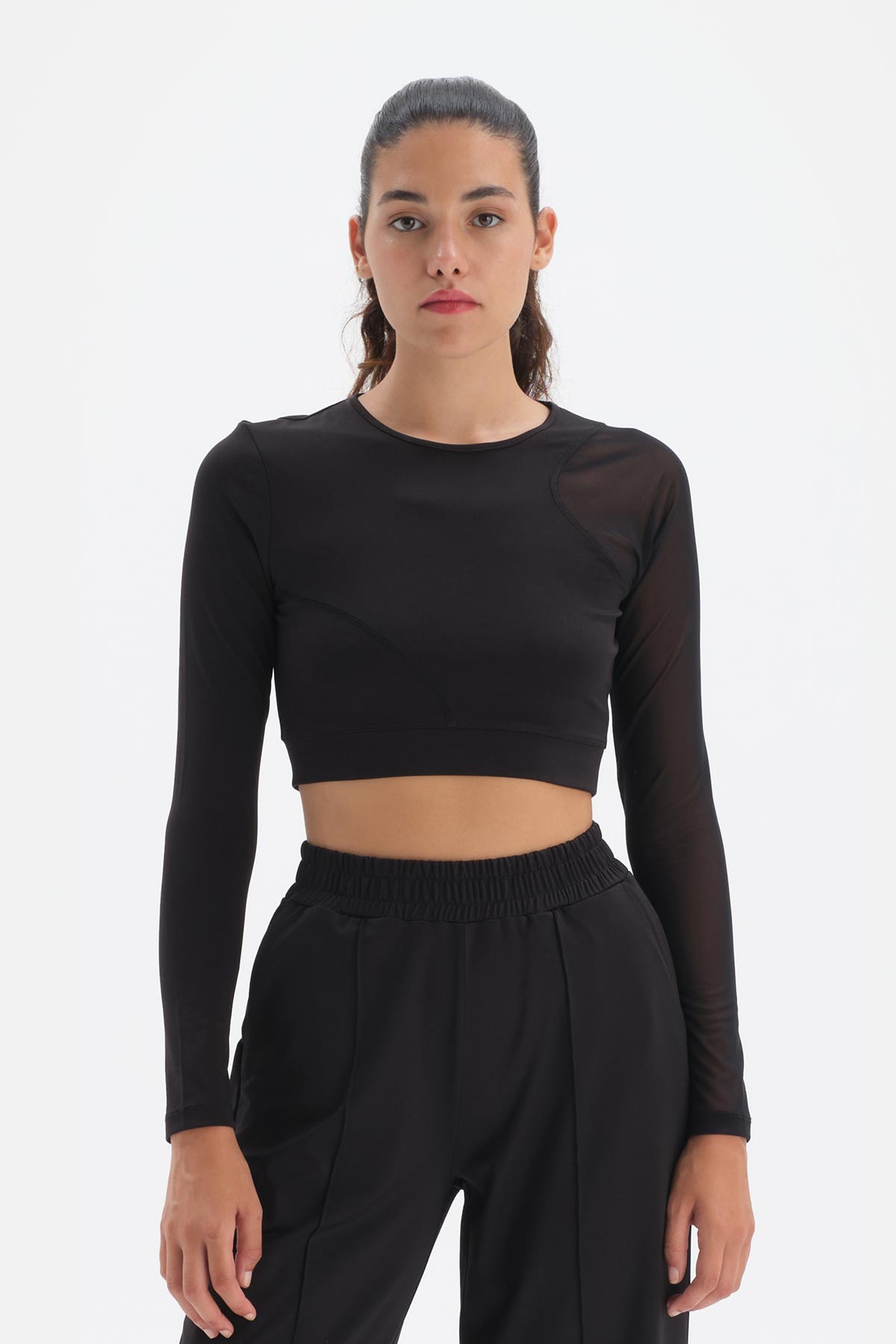 BLACK BUSTIER