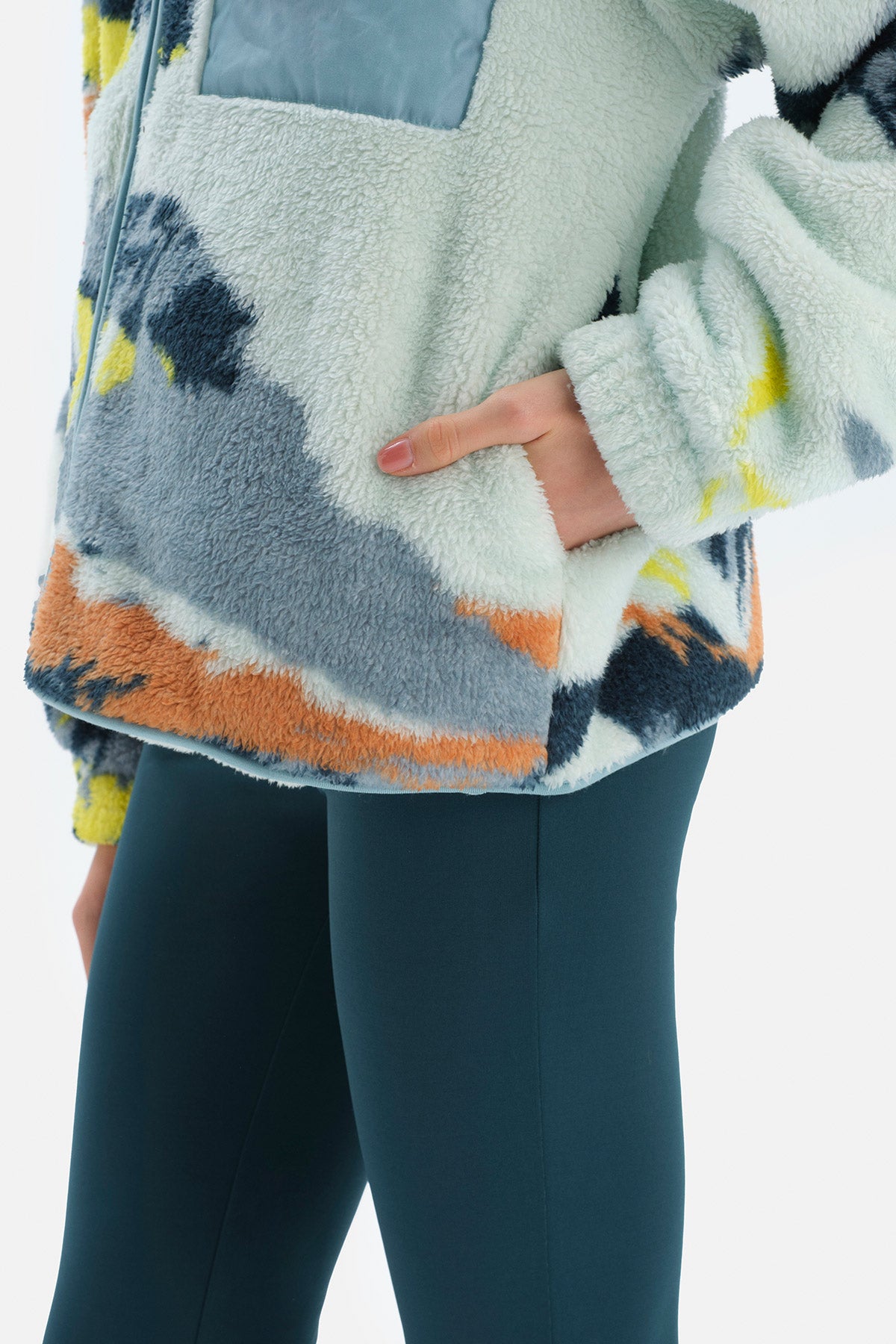 PRINTED JACKET