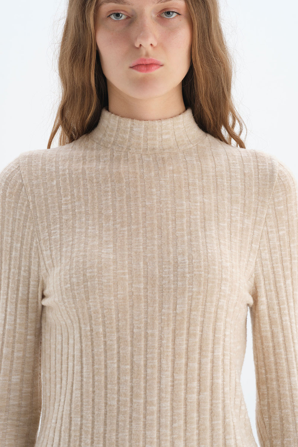 BEIGE BLOUSE