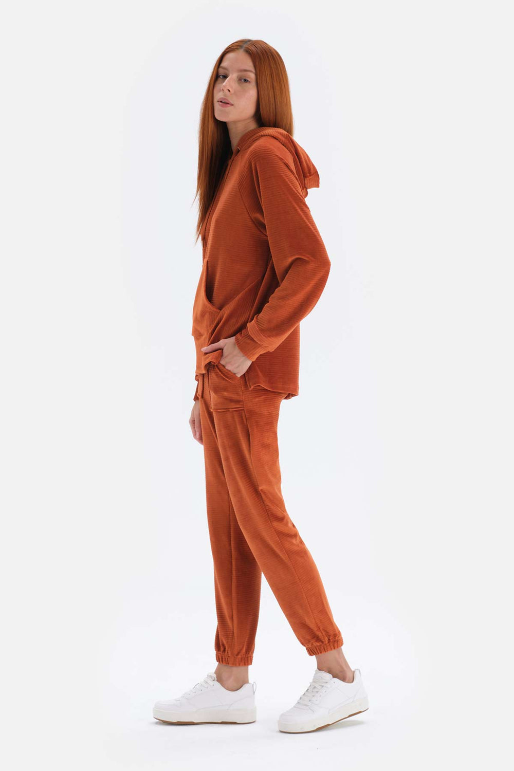 TERRACOTTA SWEATSHIRT