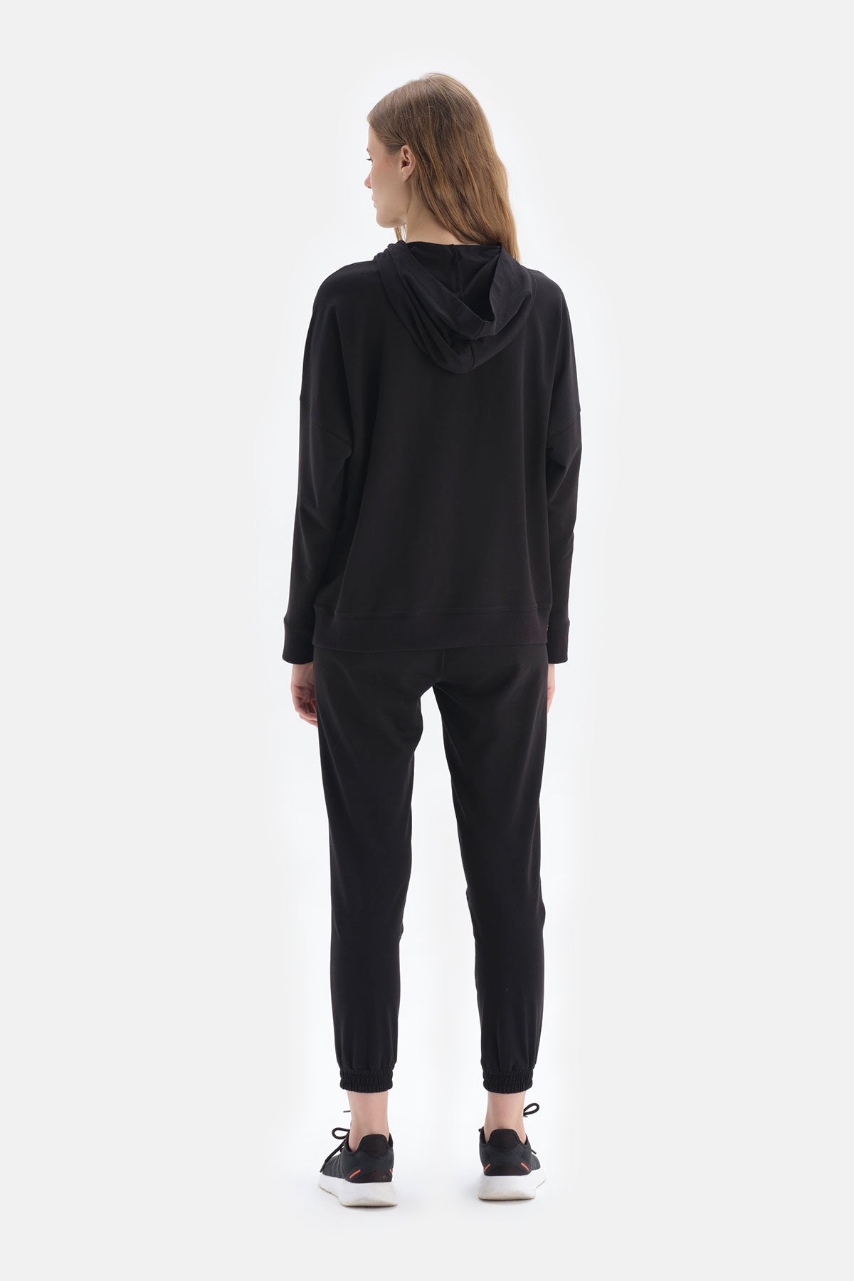 BLACK PANTS