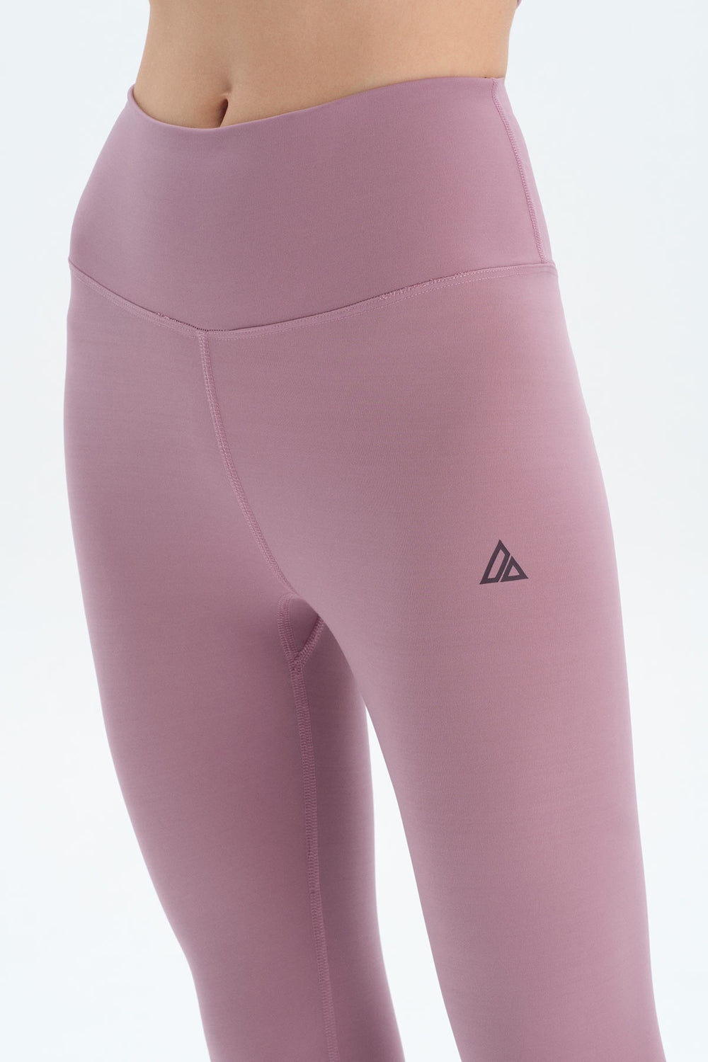 PURPLE LEGGINGS