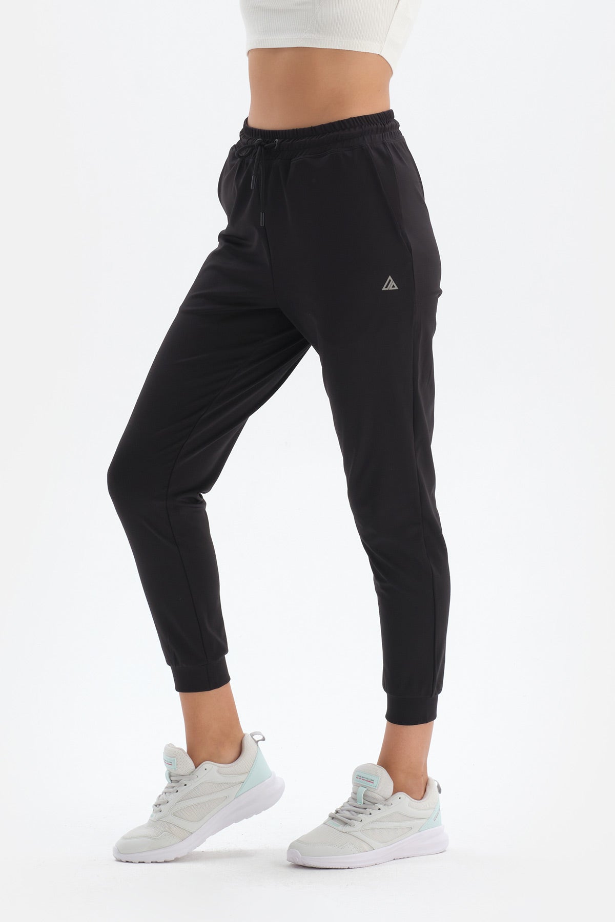 BLACK TRACKSUIT BOTTOM