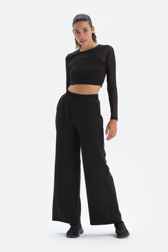 BLACK PANTS