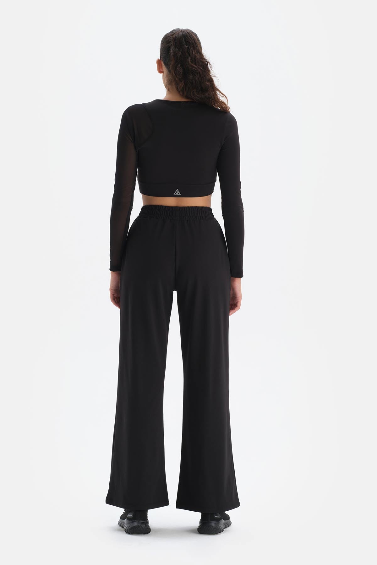 BLACK PANTS