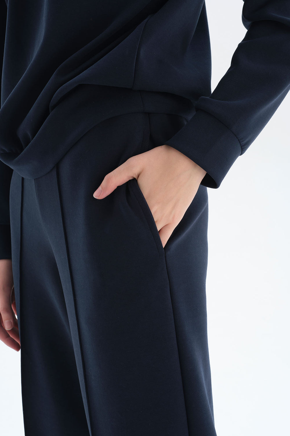 NAVY PANTS