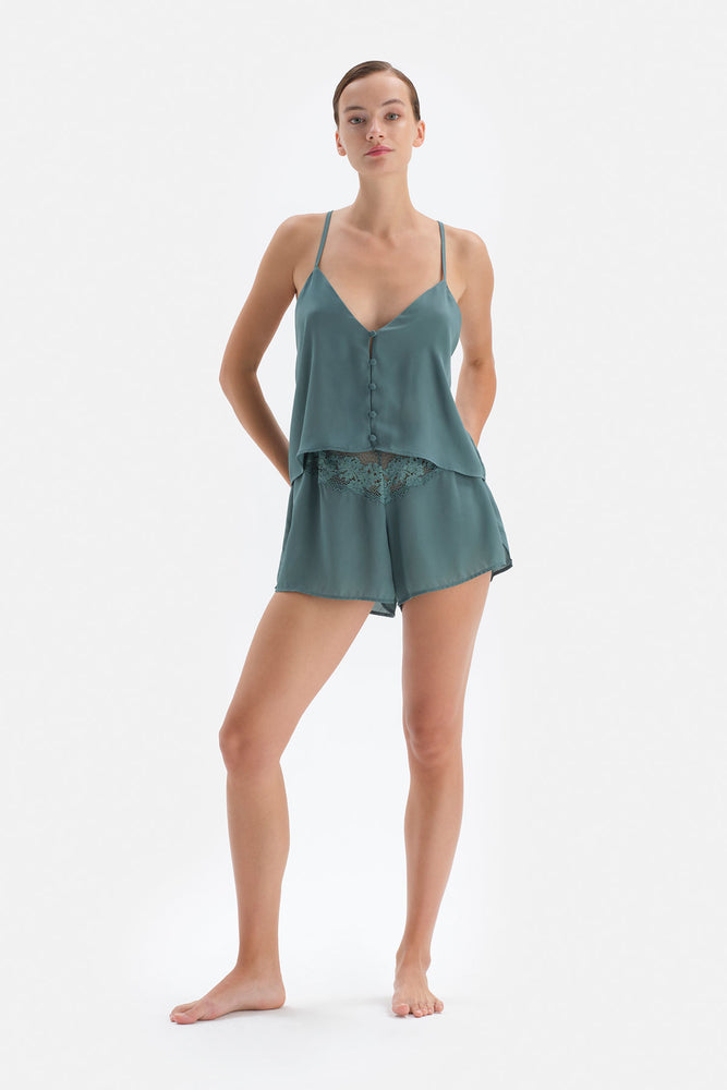 GREEN SHORT