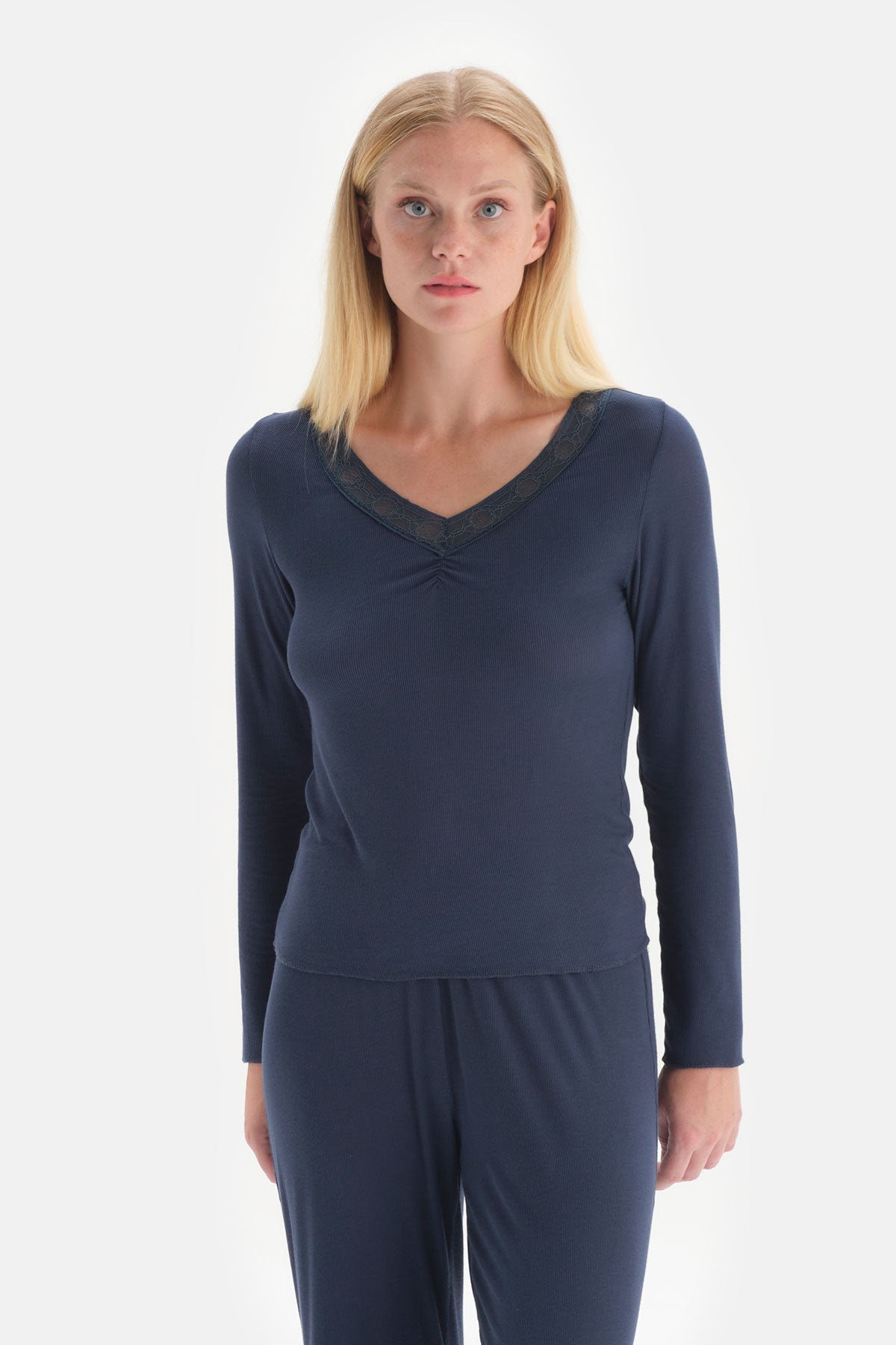 NAVY PYJAMA SET