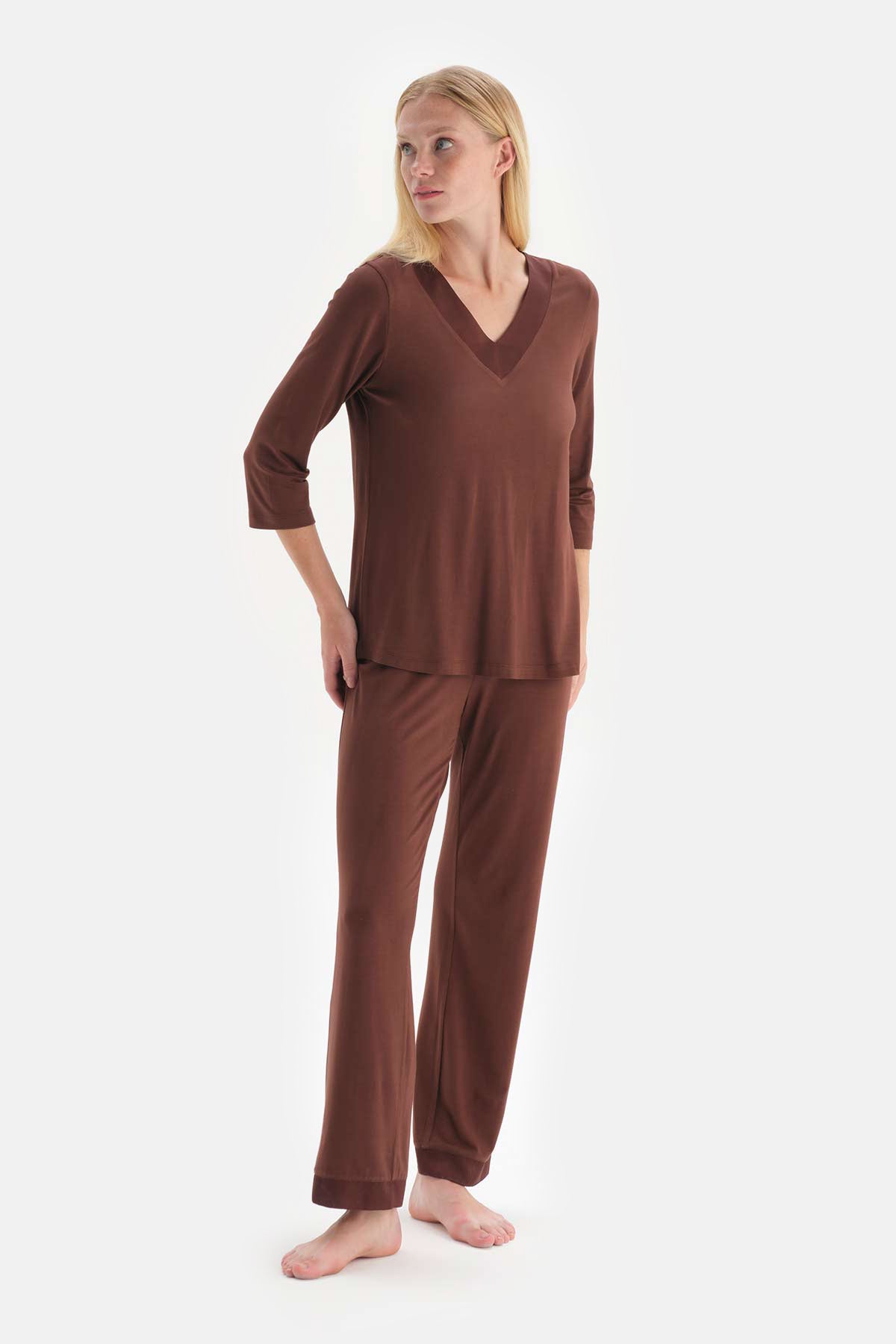 BROWN PYJAMA SET