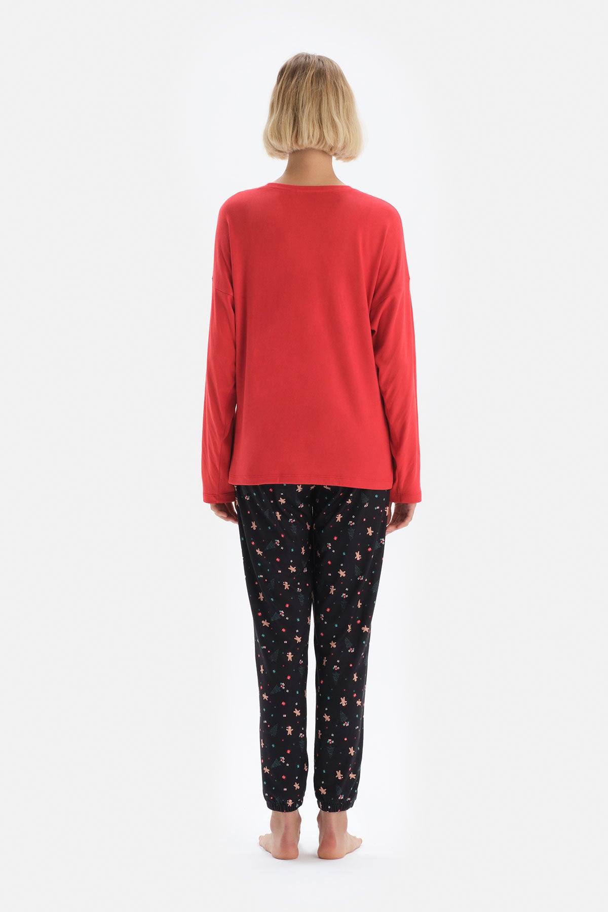 RED PYJAMA SET