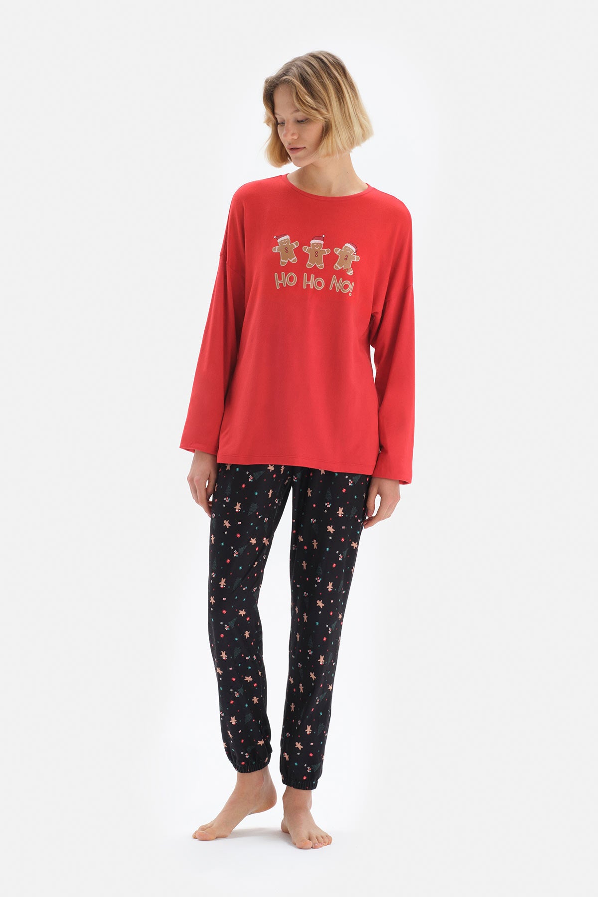 RED PYJAMA SET