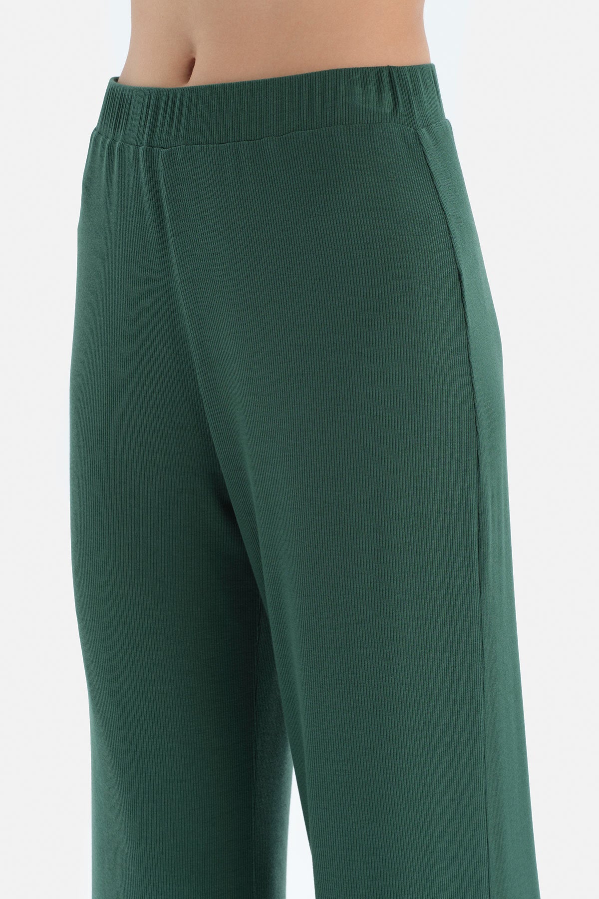 GREEN PYJAMA SET