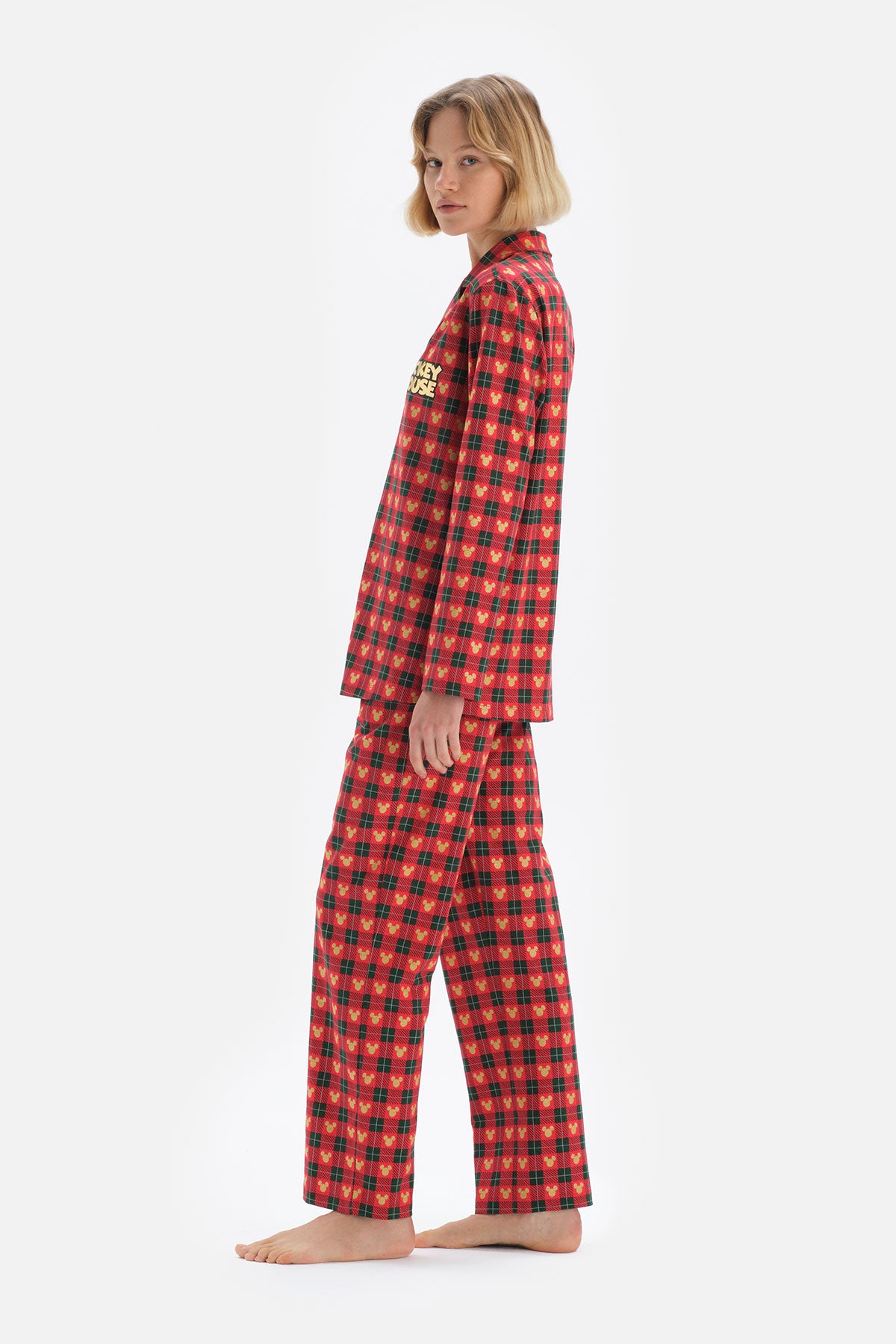 Kırmızı Gömlek Yaka Minnie Mouse Baskılı Lisanslı Pamuk Pijama Takımı